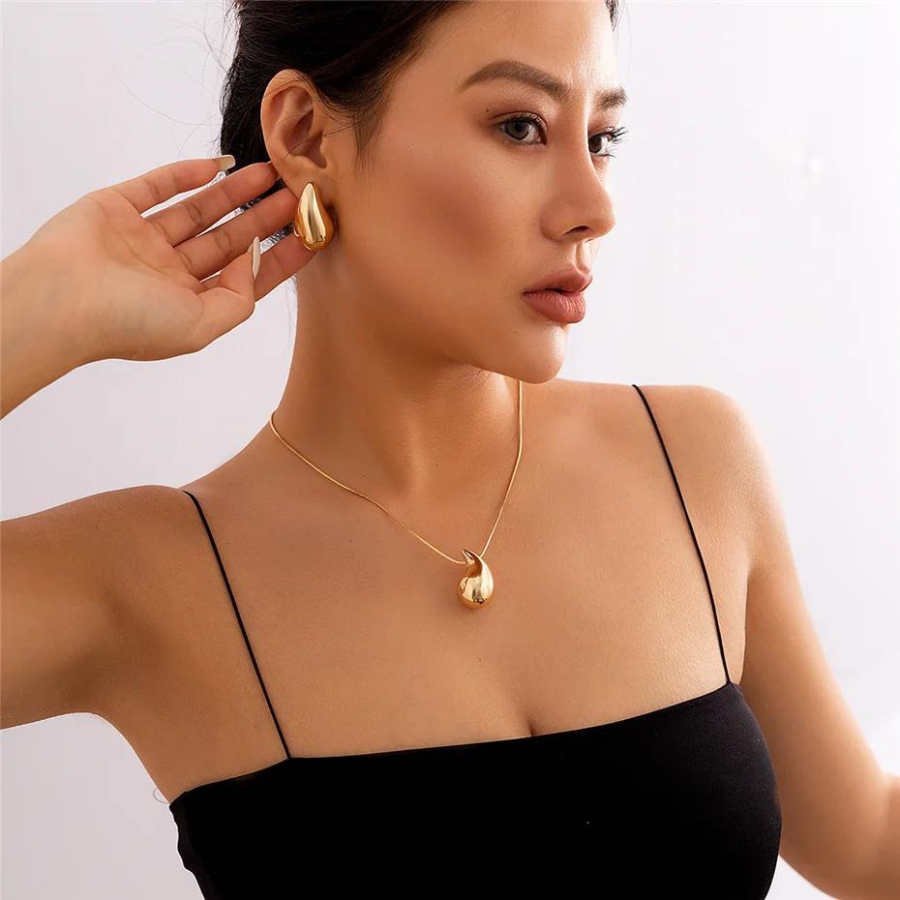 Gold Oversized Water Drop Necklace