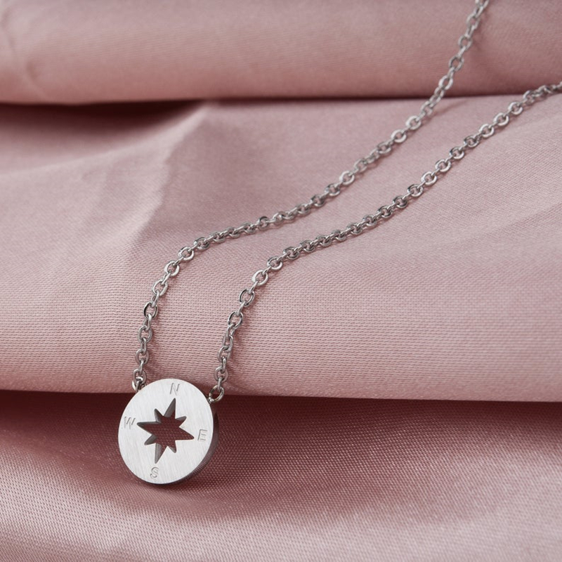 Compass Charm Elegant Round Necklace