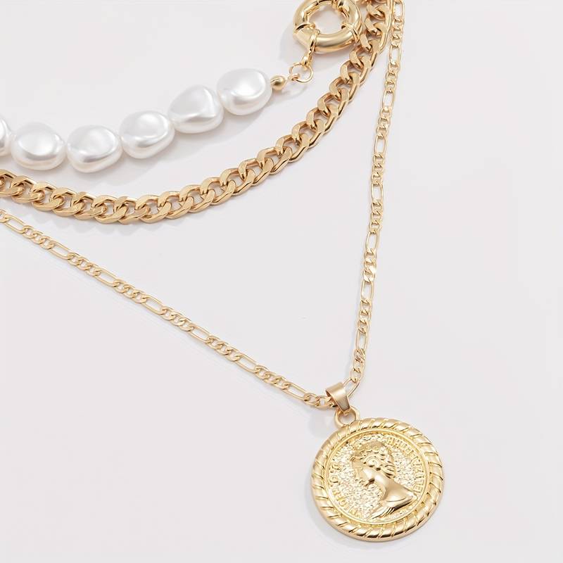 Vintage Pearl Pendant Necklace 3-Piece Set