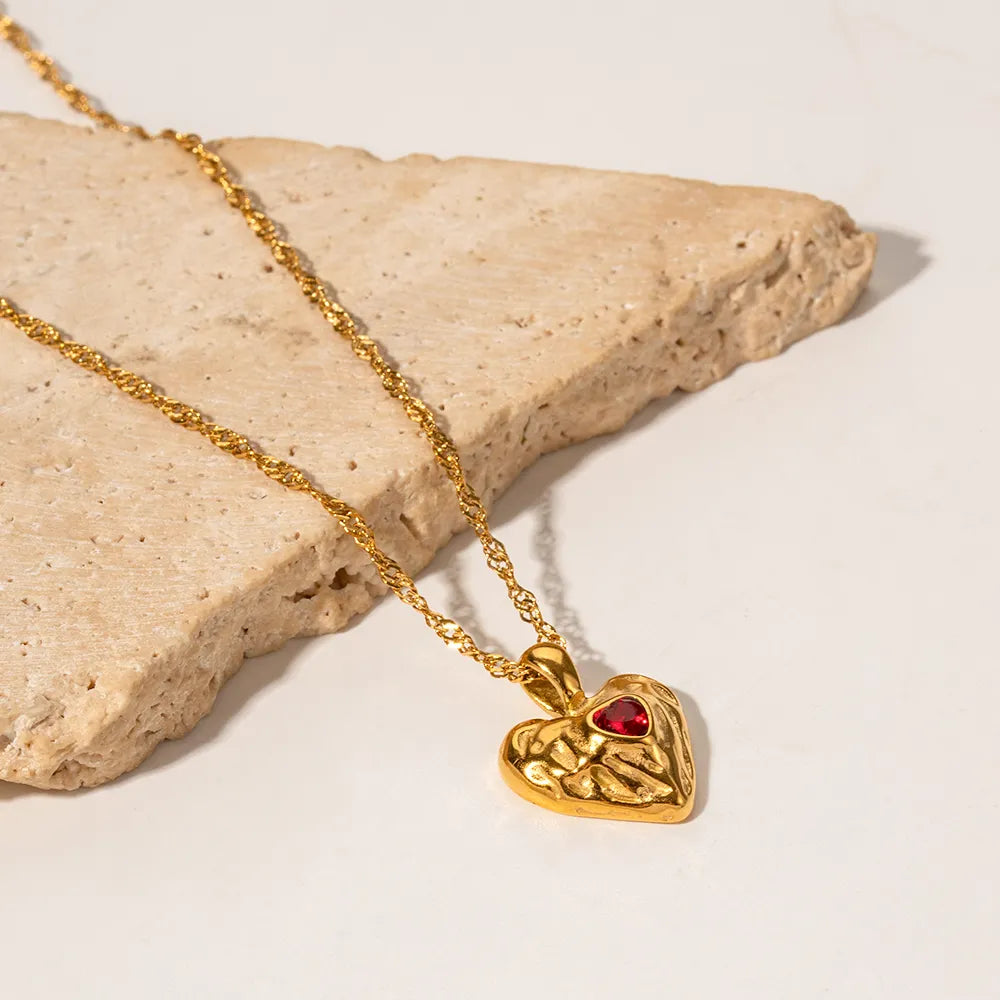 Vesper Elegant Gold Heart Necklace