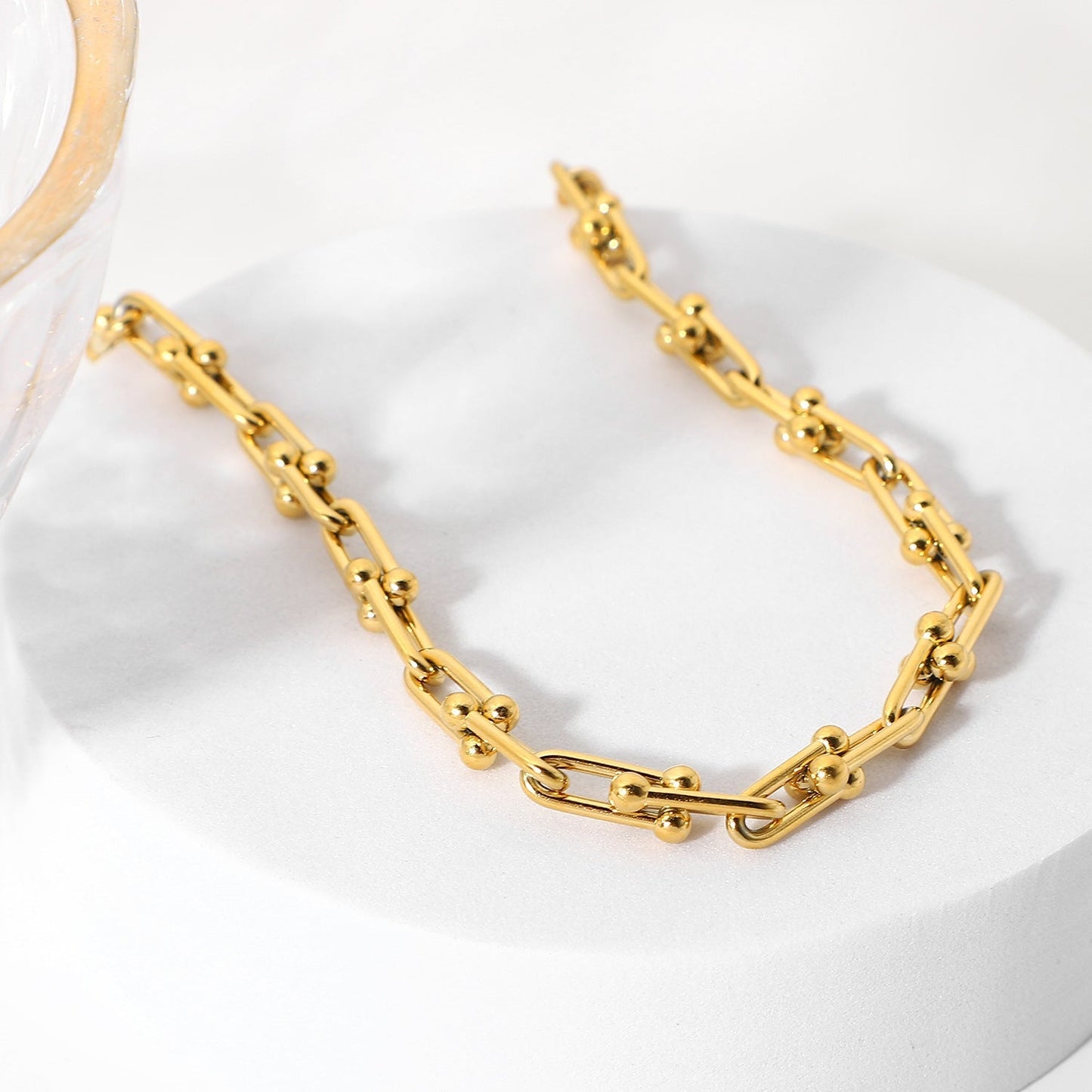 Eye-Catcher Cascading Necklace