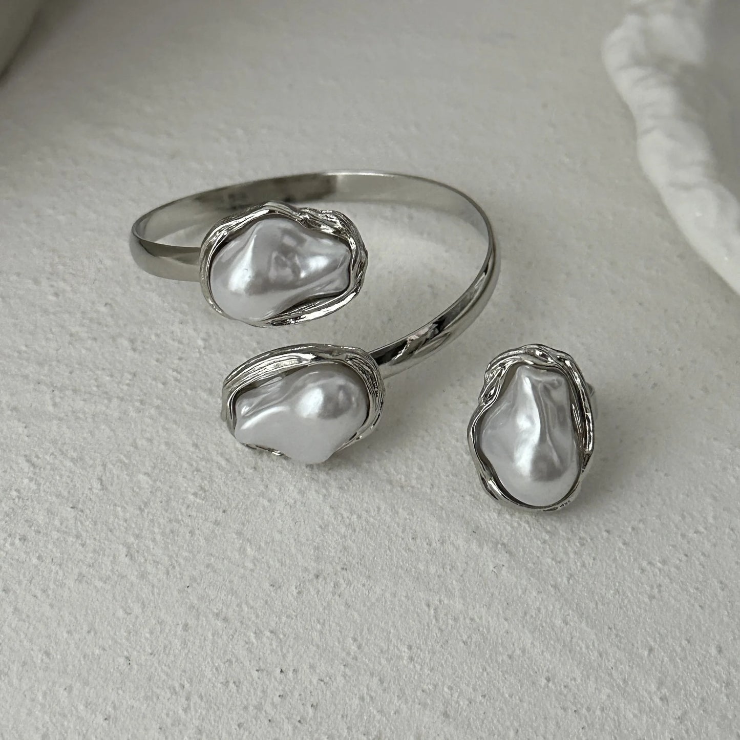 Baroque Pearl Jewelry Set