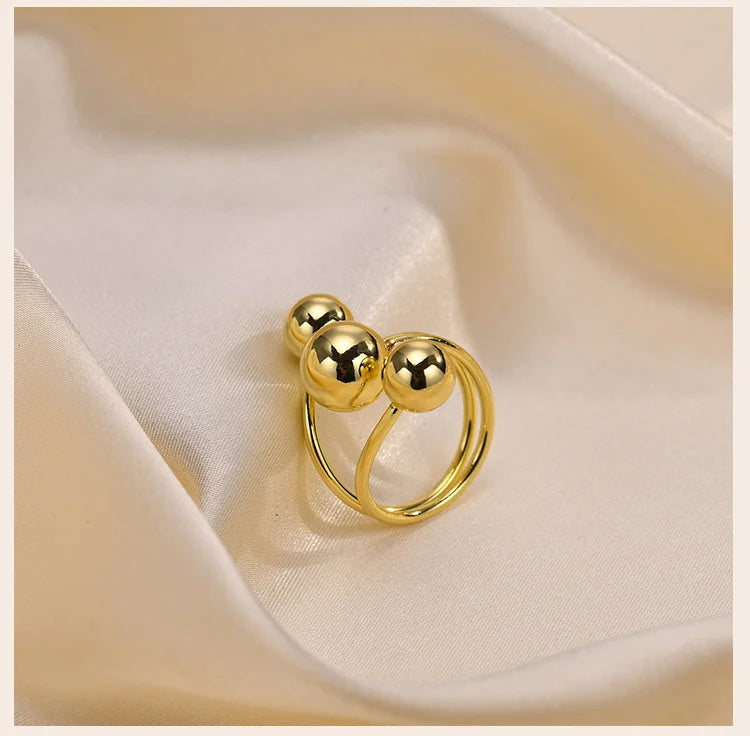 Statement Sphere Grip Ring