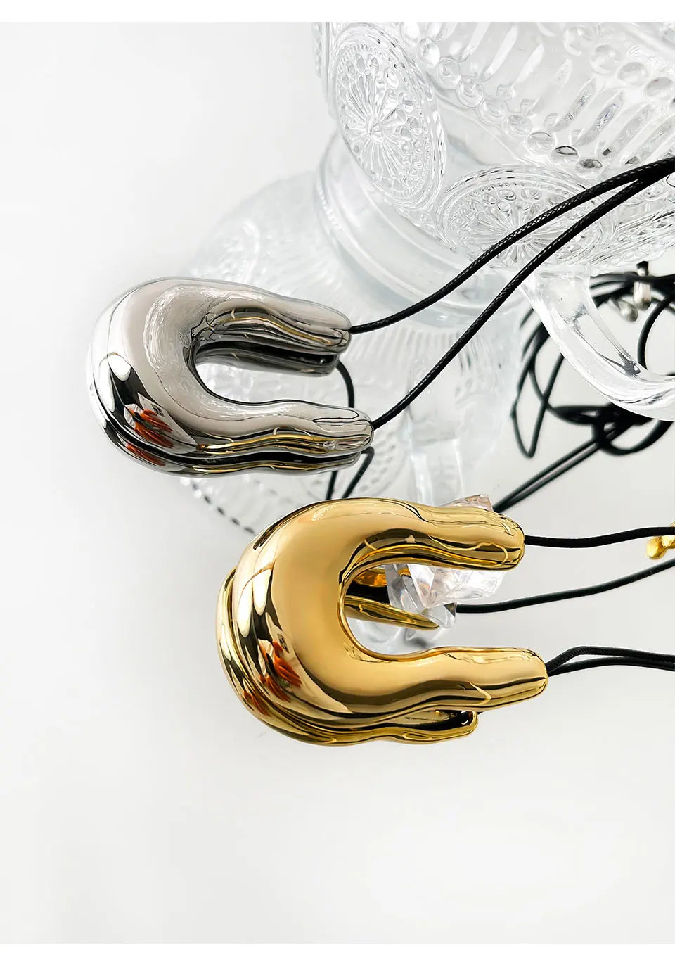 Oversized Horseshoe Pendant Necklace