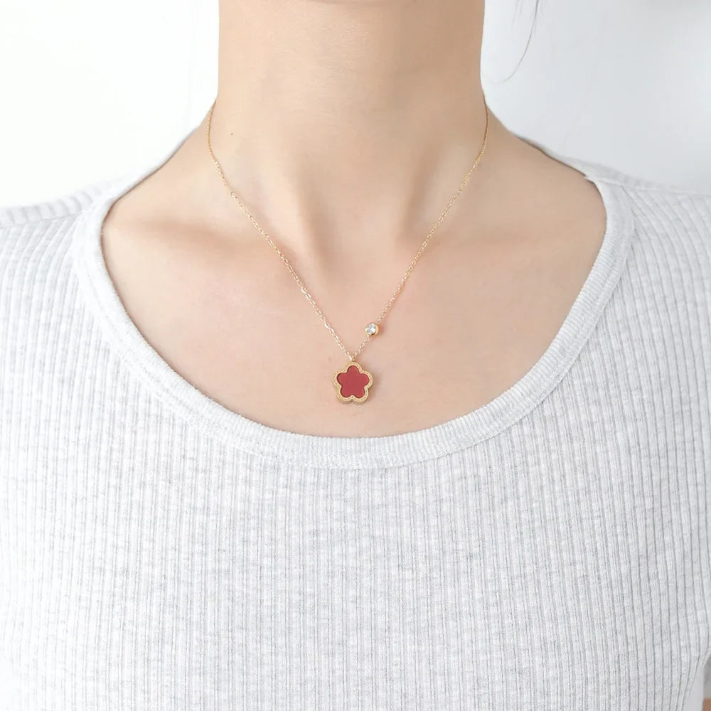 Elegant Five-Leaf Clover Necklace