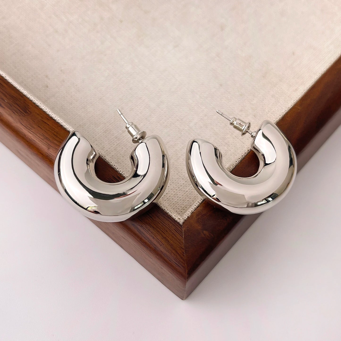 Bold C-Shape Hoop Earrings