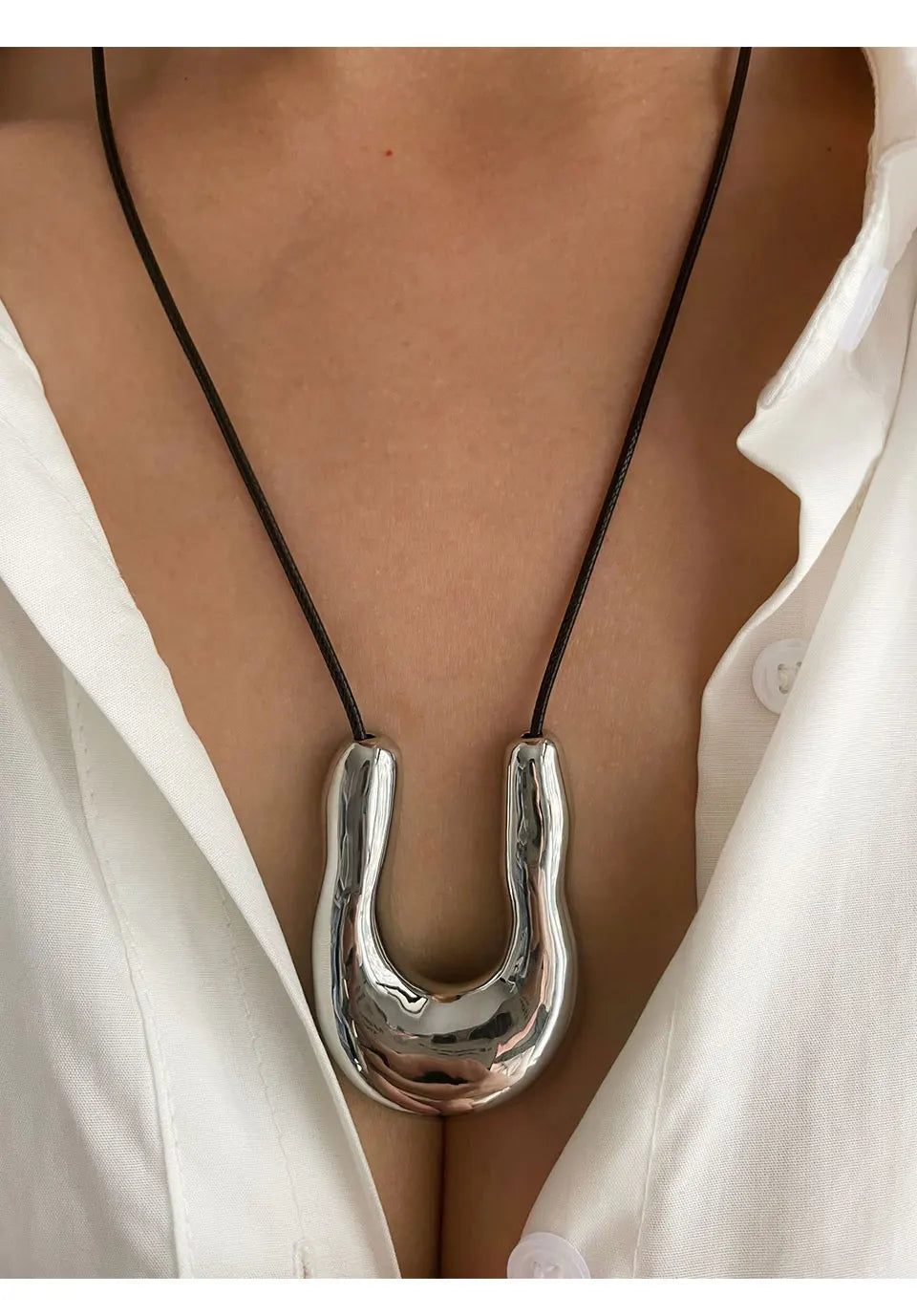Oversized Horseshoe Pendant Necklace