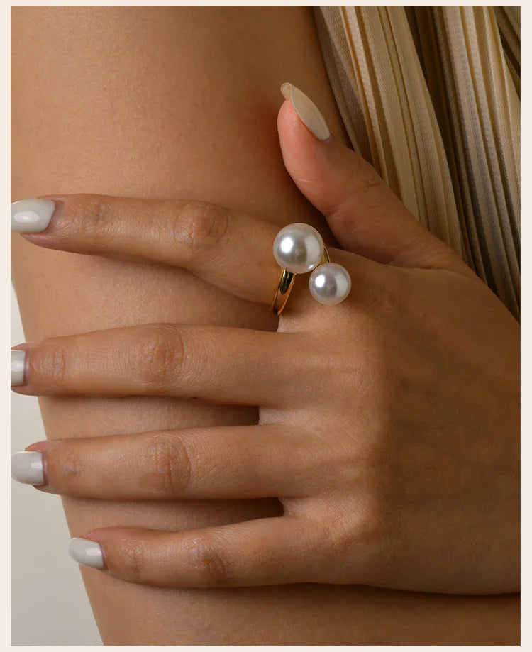 Bypass Cuff Ring with Simulated Pearl