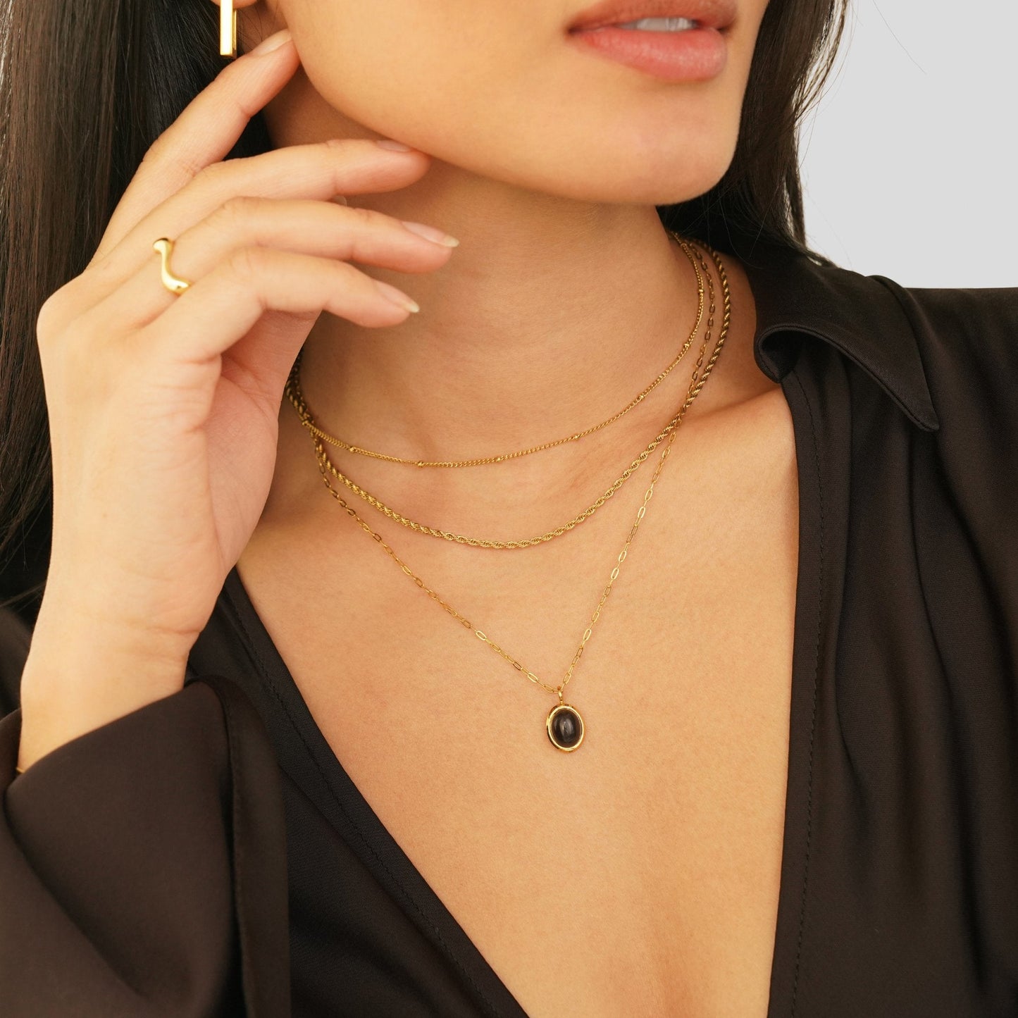 Euphrosyne Elegant Black Onyx Necklace