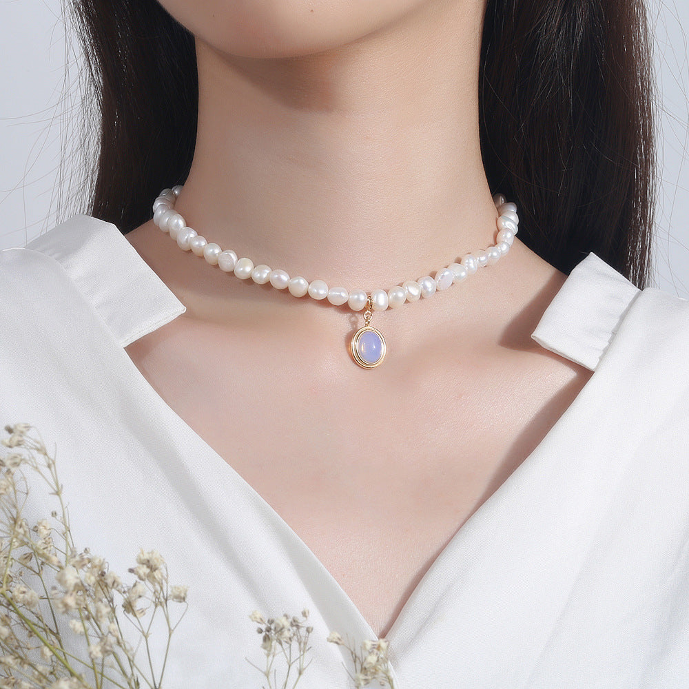 Elegant Moonstone Pearl Necklace