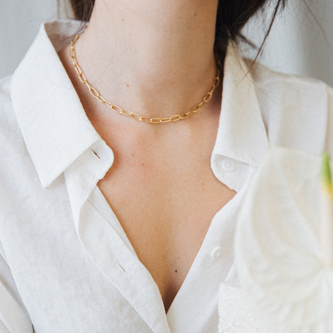 Elegant Layered Clip Chain Pendant Necklace
