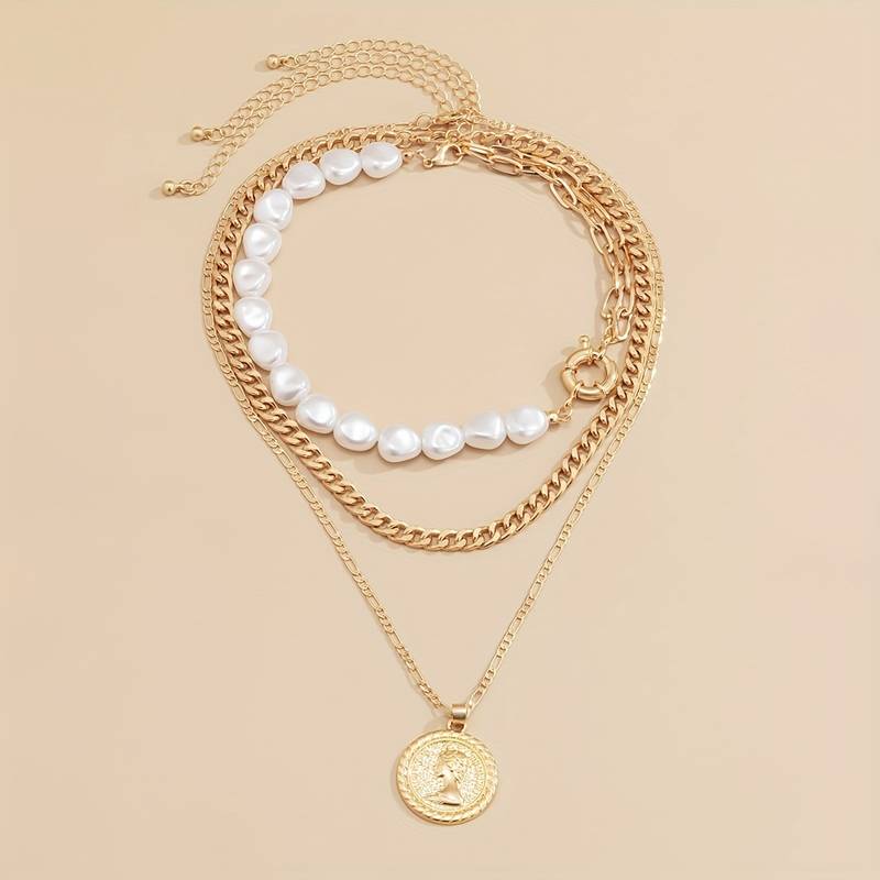 Vintage Pearl Pendant Necklace 3-Piece Set