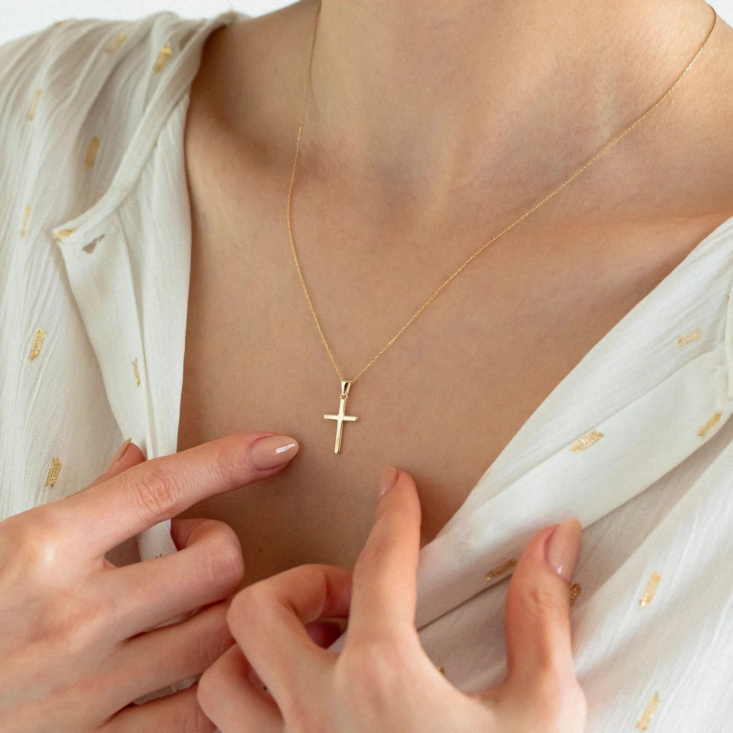 Daint Cross Necklace