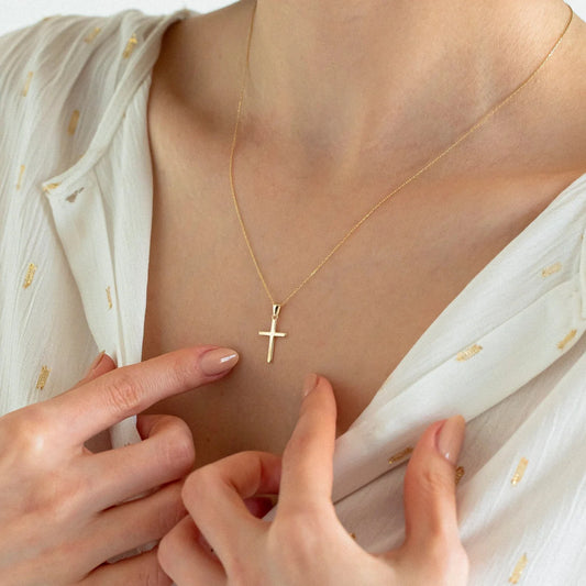 Daint Cross Necklace