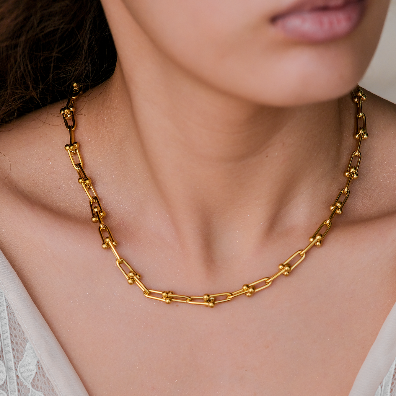 Eye-Catcher Cascading Necklace