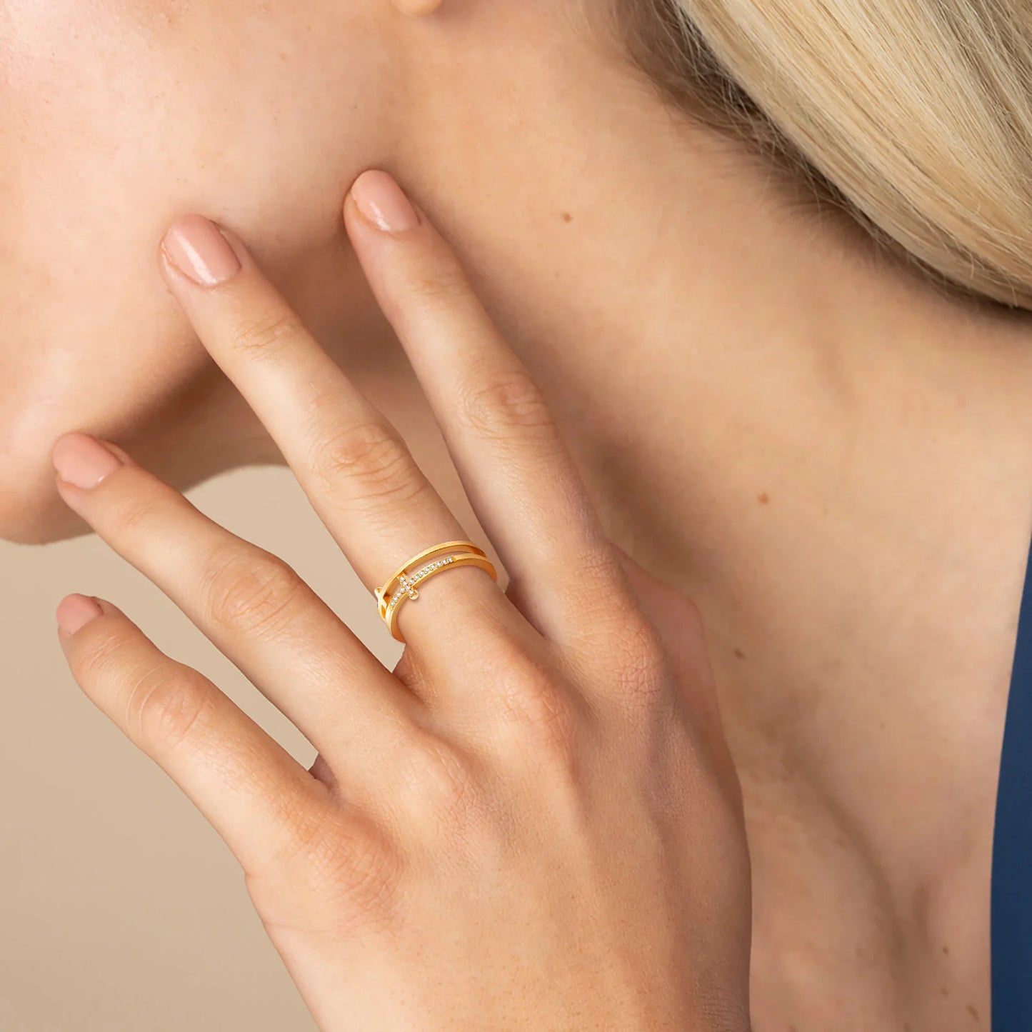 Double Cross Ring