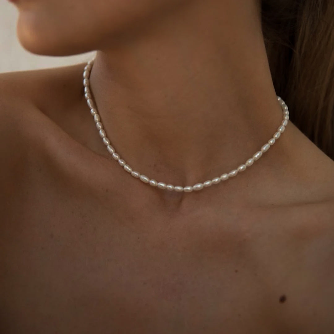 Avaria Freshwater Pearl Choker Necklace