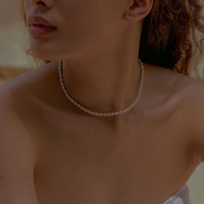 Avaria Freshwater Pearl Choker Necklace