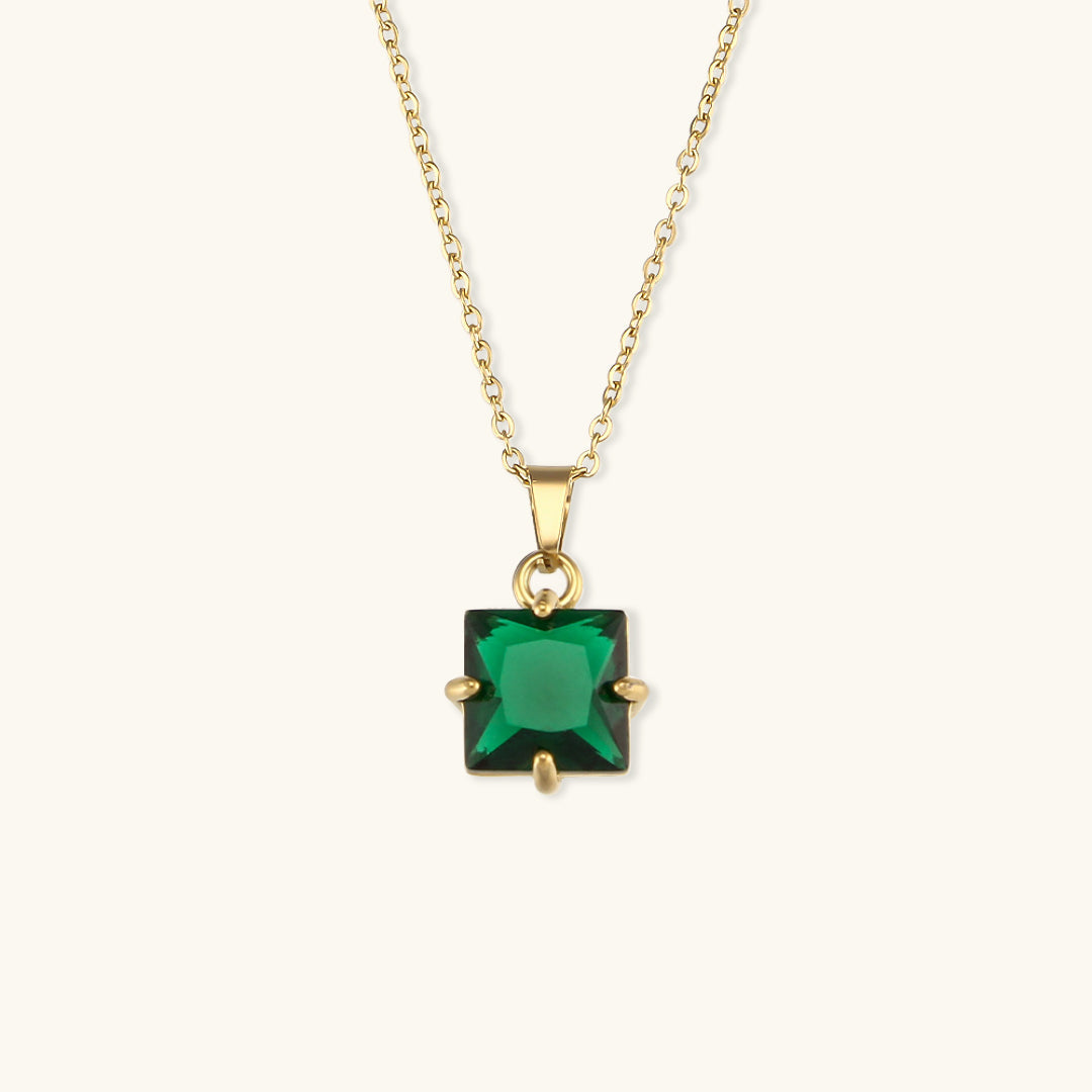 Elegant Jade Diamond Necklace