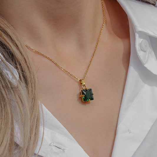 Elegant Jade Diamond Necklace