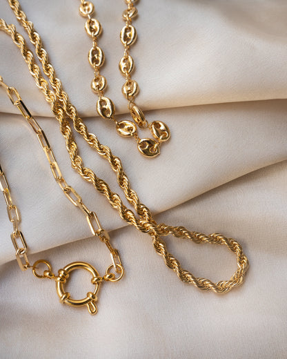 Elegant Oval Layering Necklace