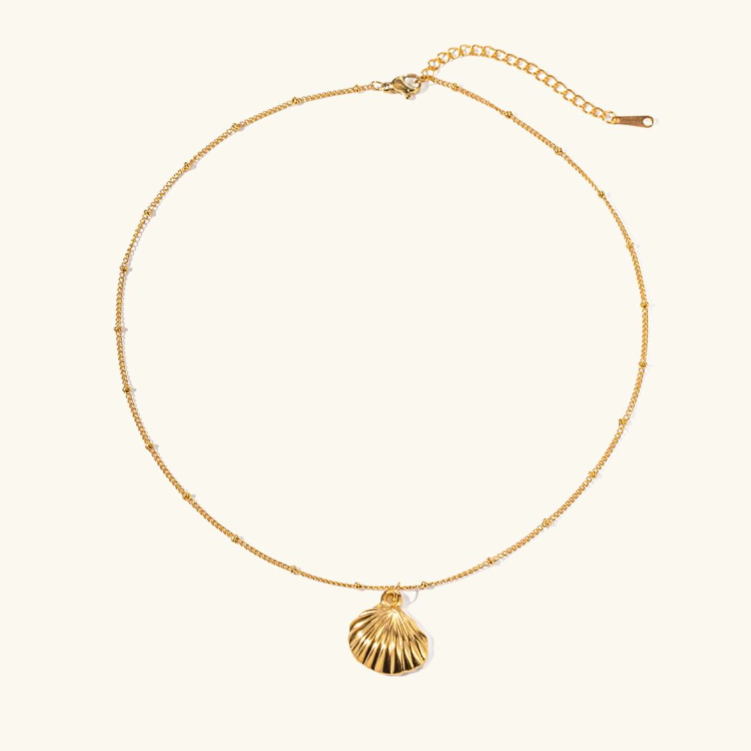Elegant Gold Seashell Delicate Edna Statement Necklace