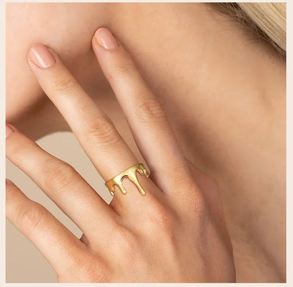 Dripping & Pouring Statement Ring