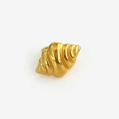 Glossy Spiral Chunky Open Ring