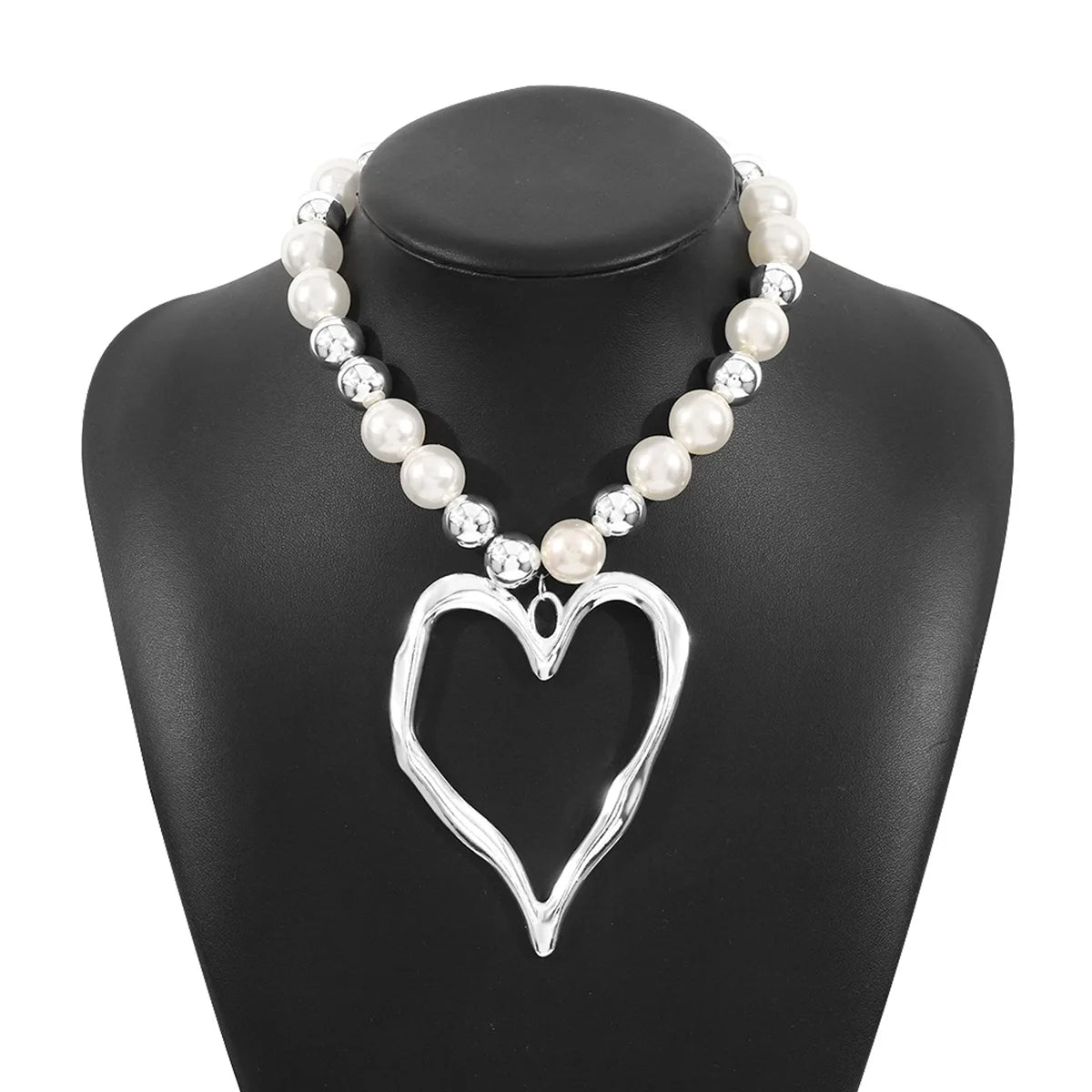 Statement Pearl Heart Choker Necklace