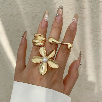 Irregular Pearl Statement Ring
