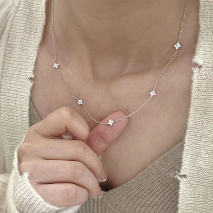 Four-Leaf Flower Zircon Inlay Choker Necklace