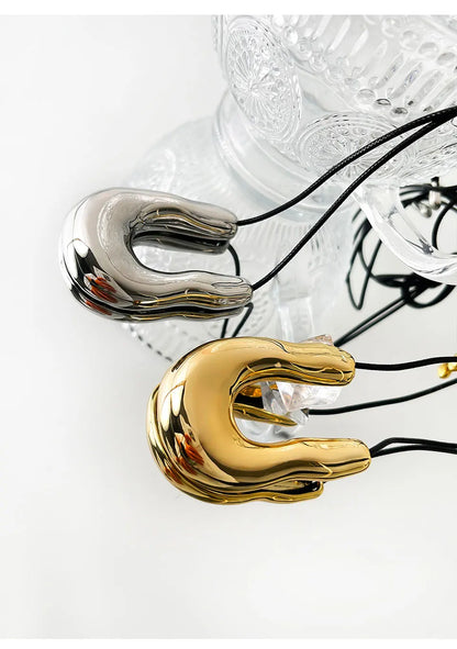 Oversized Horseshoe Pendant Necklace