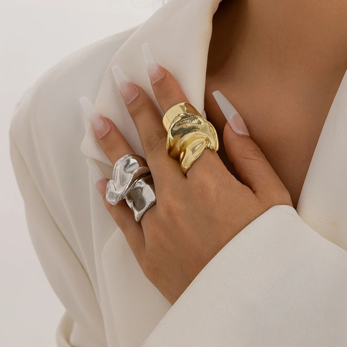 Bold Geometric Statement Ring