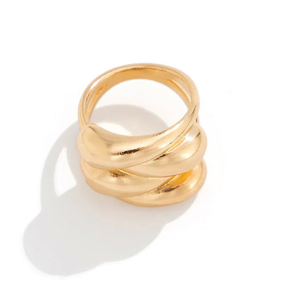 Irregular Pearl Statement Ring