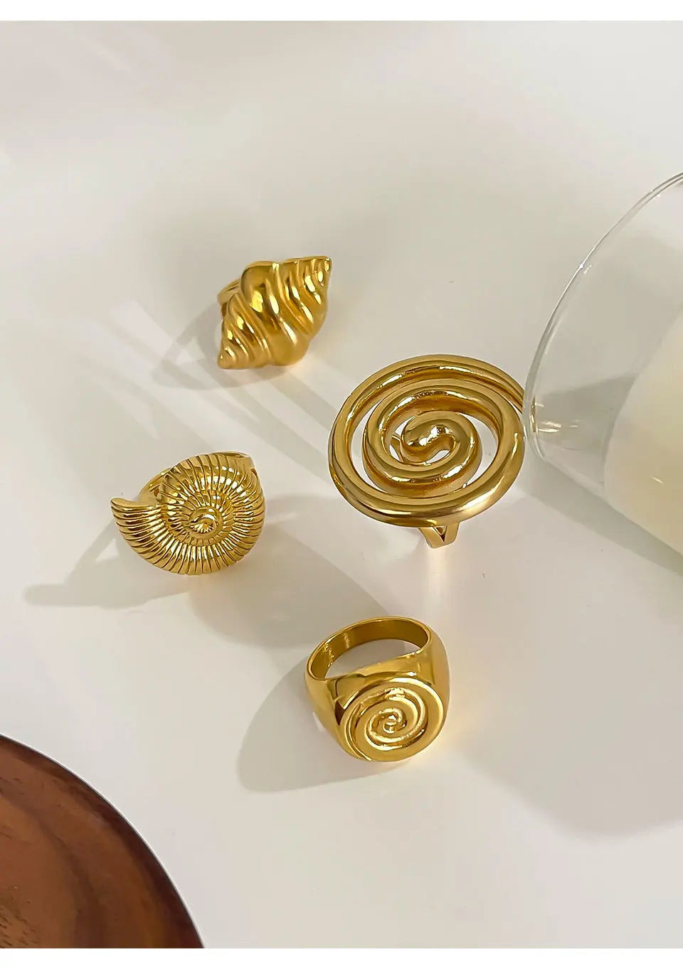 Glossy Spiral Chunky Open Ring
