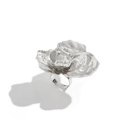 Exaggerated Open Flower Ring