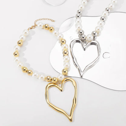 Statement Pearl Heart Choker Necklace