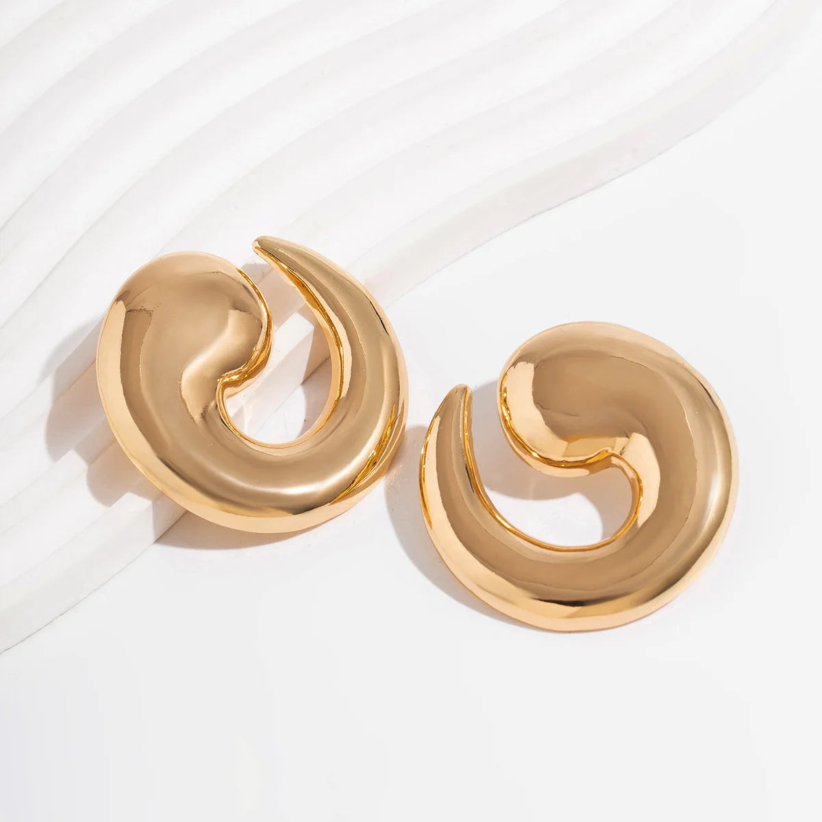 Vintage Geometric Metal Stud Earrings