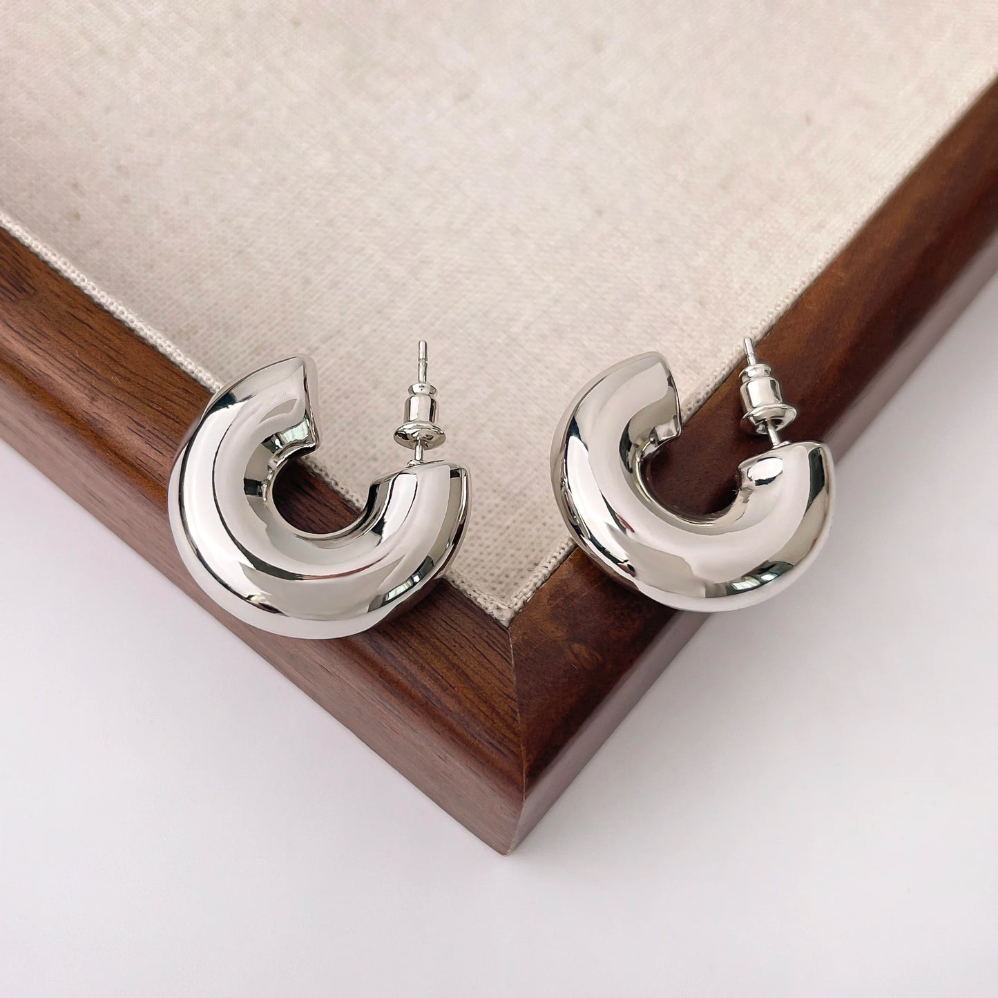 Bold C-Shape Hoop Earrings