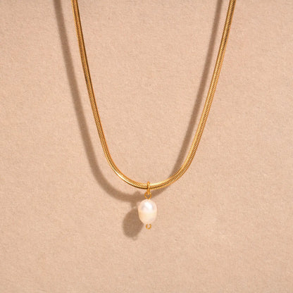 Pearl Snake Chain Pendant Necklace