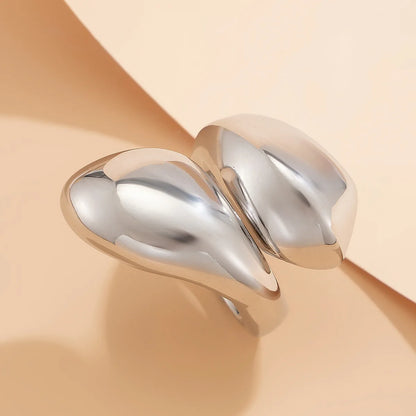 Irregular Geometric Statement Ring