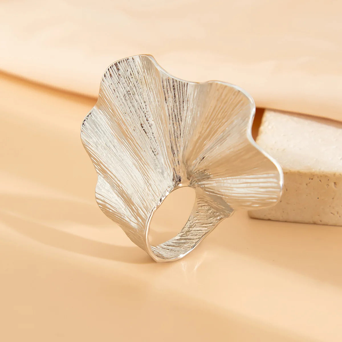 Leaf-Inspired Knuckle Ring