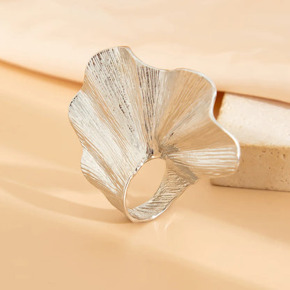 Leaf-Inspired Knuckle Ring