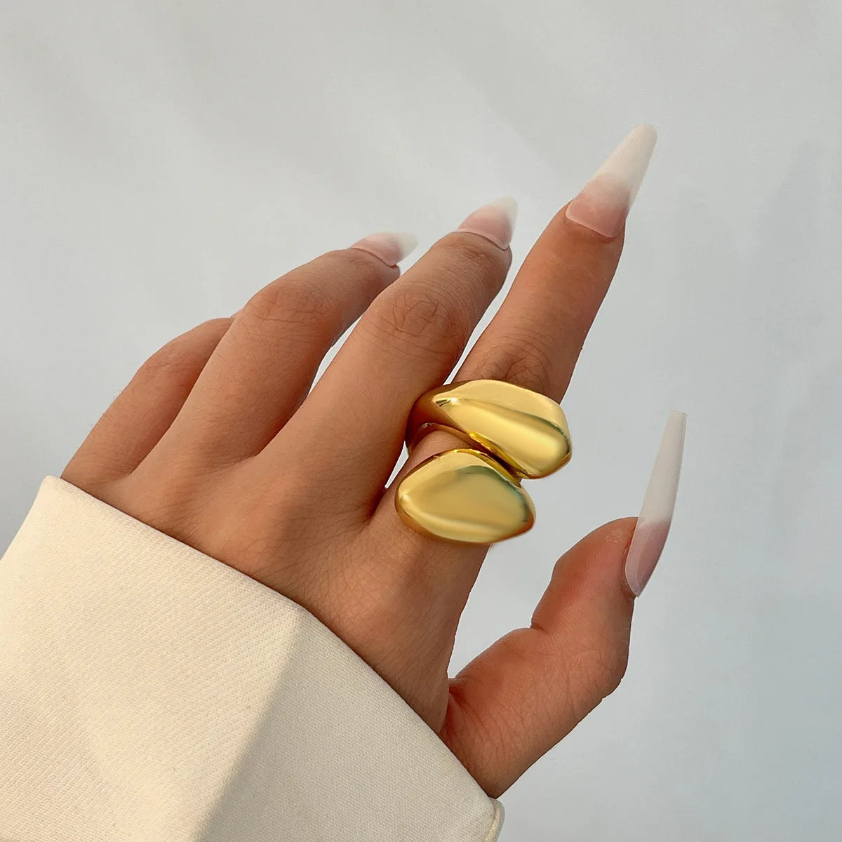 Irregular Geometric Statement Ring
