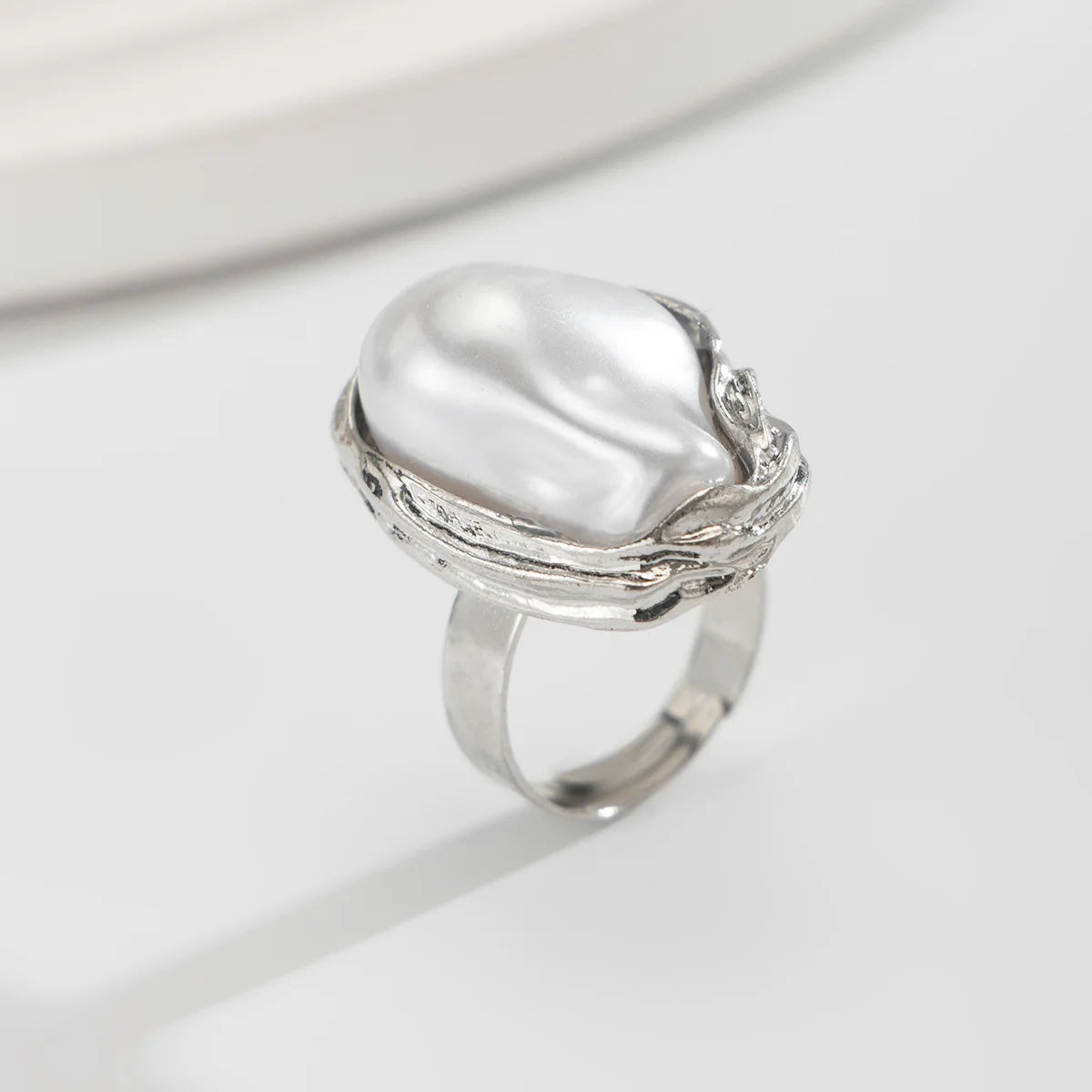 Baroque Irregular Pearl Ring Set