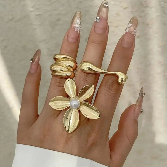 Irregular Pearl Statement Ring