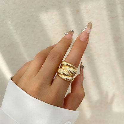 Irregular Pearl Statement Ring