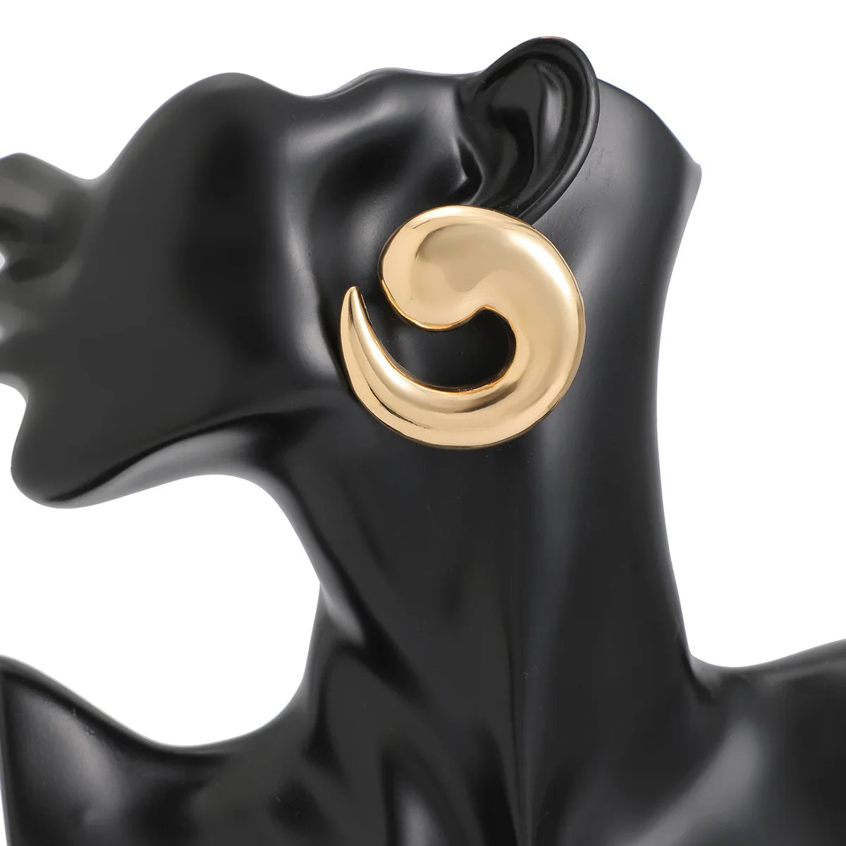 Vintage Geometric Metal Stud Earrings