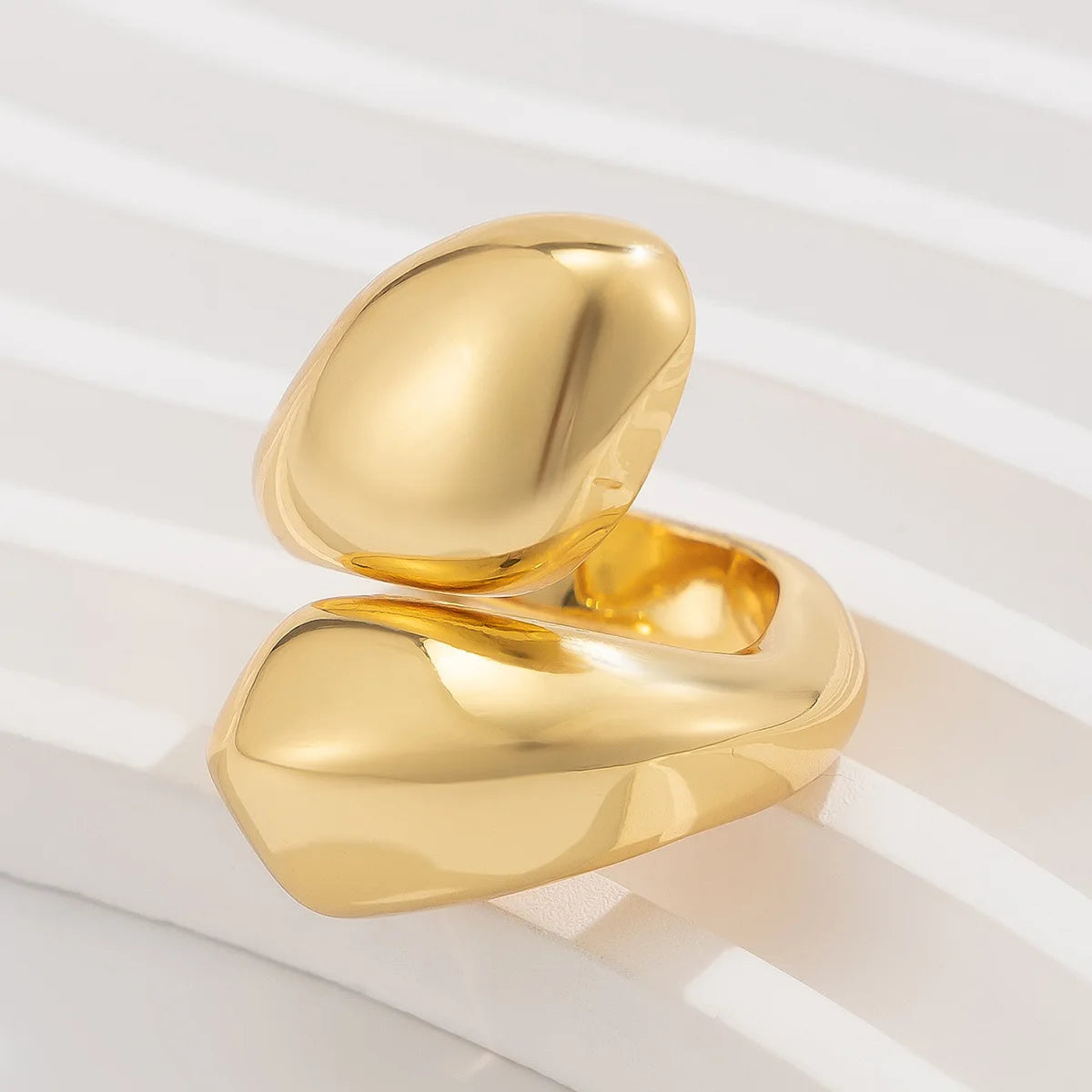 Irregular Geometric Statement Ring