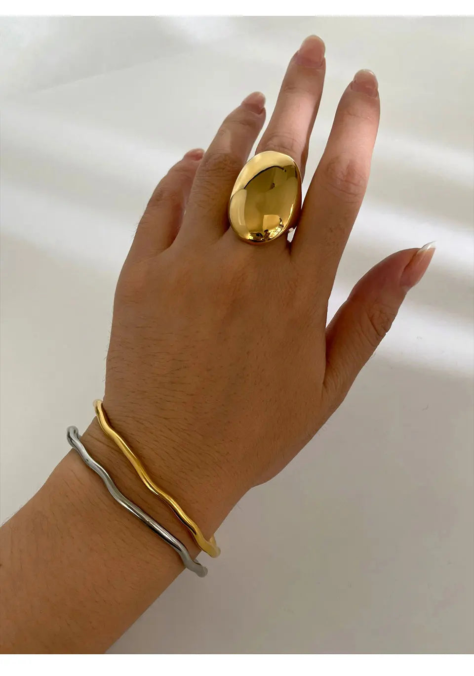 Neo-Gothic High-Polish Dome Ring